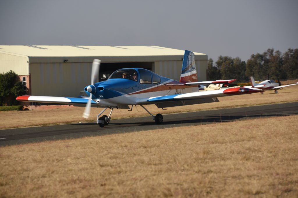 Ian Beaton / Theo Arrenbrecht's RV-10 - Van's Aircraft Total ...