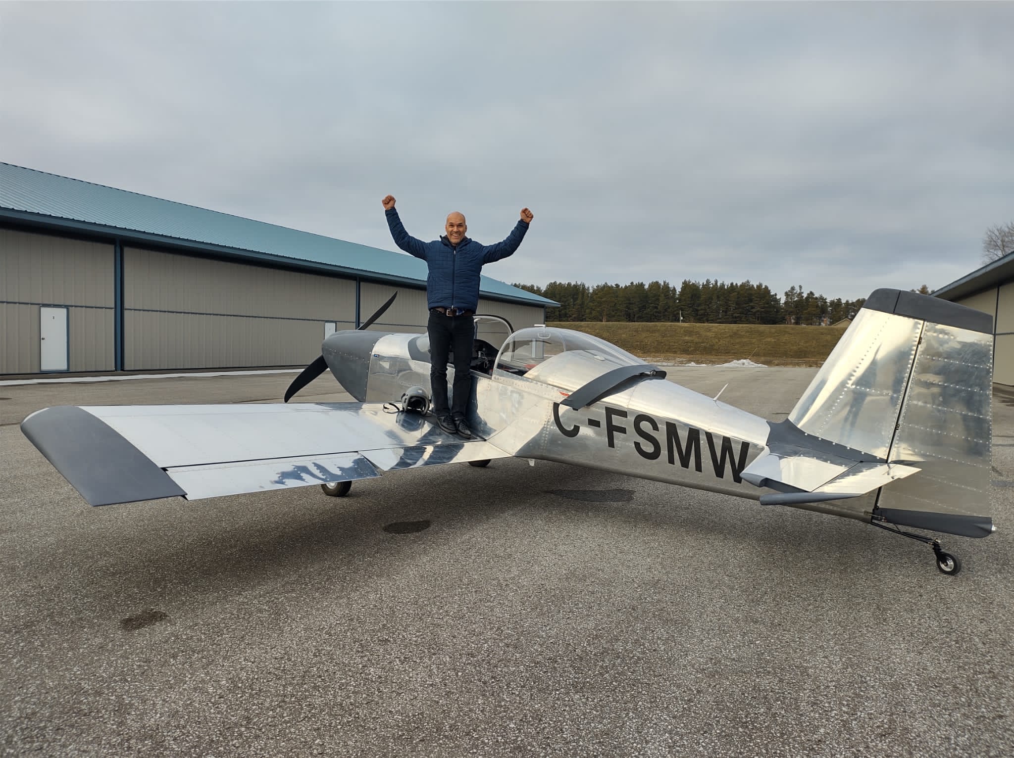 Steve Methot's RV-7 - Van's Aircraft Total Performance RV Kit Planes